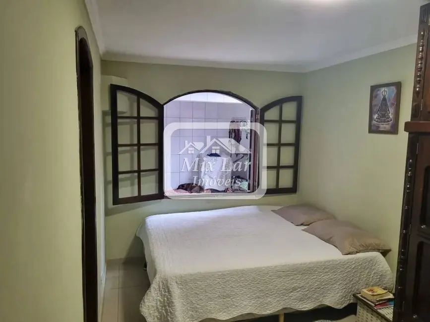 Foto 7 de Sobrado com 5 quartos à venda, 256m2 em Metalúrgicos, Osasco - SP