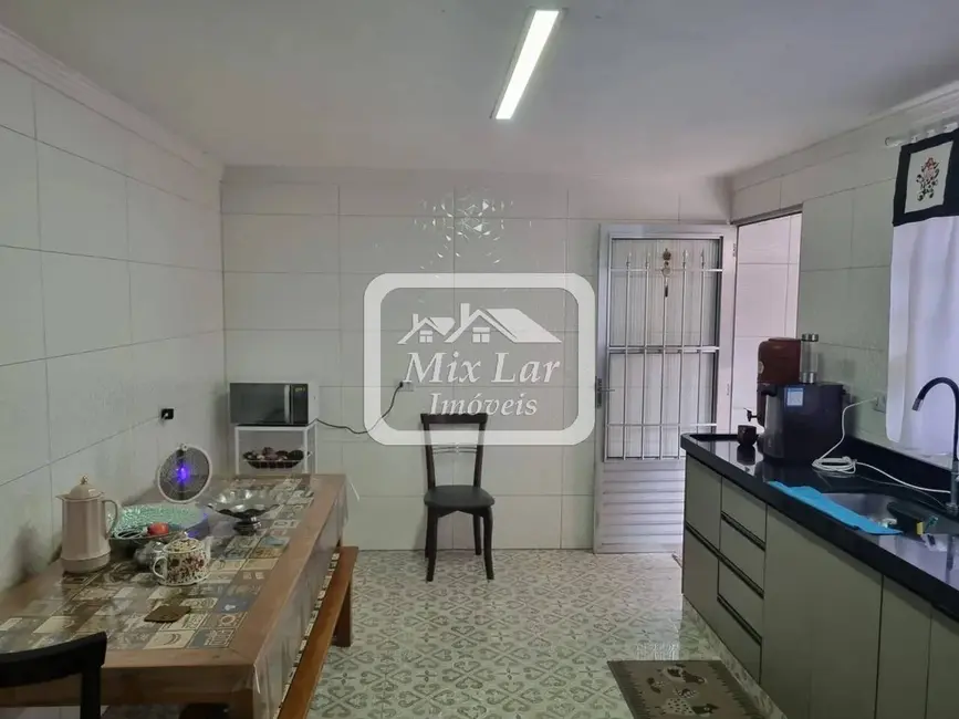 Foto 3 de Sobrado com 5 quartos à venda, 256m2 em Metalúrgicos, Osasco - SP