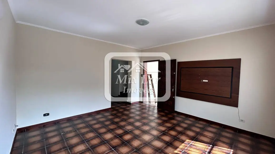 Foto 6 de Sobrado com 3 quartos à venda, 233m2 em Cipava, Osasco - SP