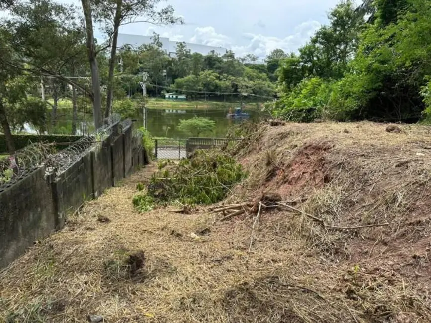 Foto 5 de Terreno / Lote à venda, 1000m2 em Três Montanhas, Osasco - SP