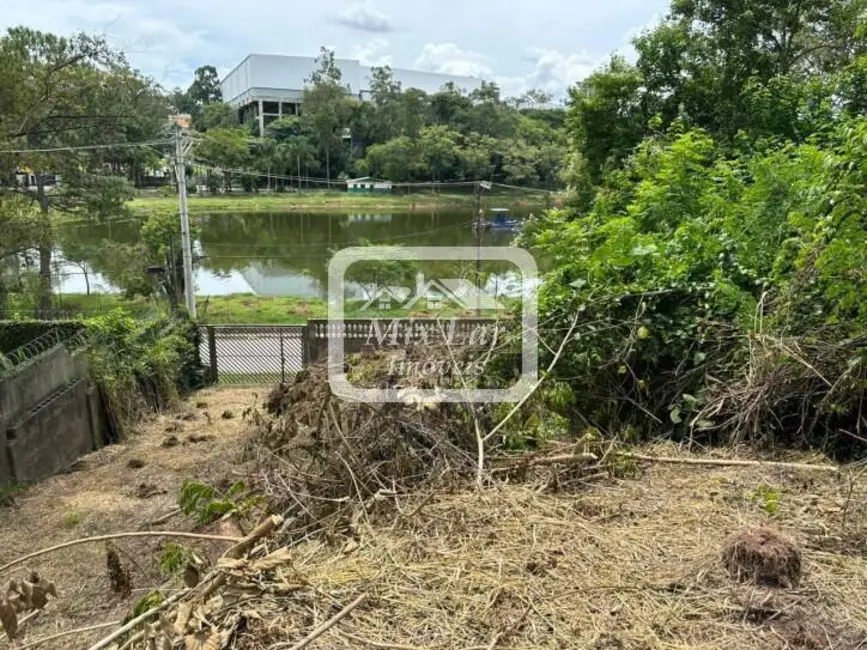 Foto 2 de Terreno / Lote à venda, 1000m2 em Três Montanhas, Osasco - SP