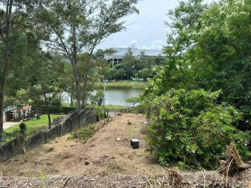 Foto 4 de Terreno / Lote à venda, 1000m2 em Três Montanhas, Osasco - SP