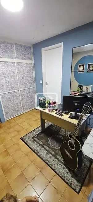Casa com 2 quartos à venda, 220m2 em Bela Vista, Osasco - SP - imagem 5 Foto 5 de Casa com 2 quartos à venda, 220m2 em Bela Vista, Osasco - SP