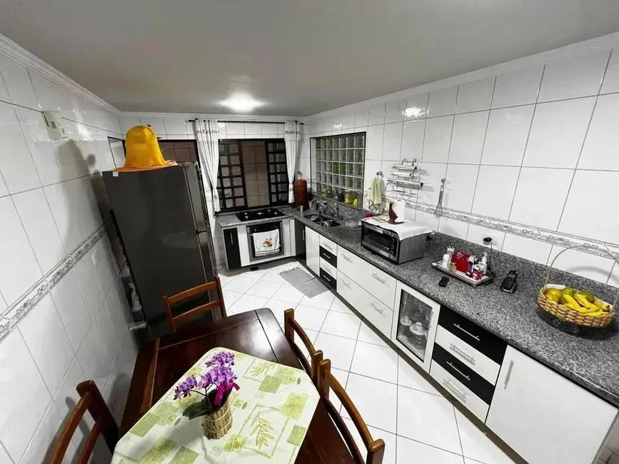 Foto 8 de Sobrado com 5 quartos à venda, 248m2 em Vila Yolanda, Osasco - SP