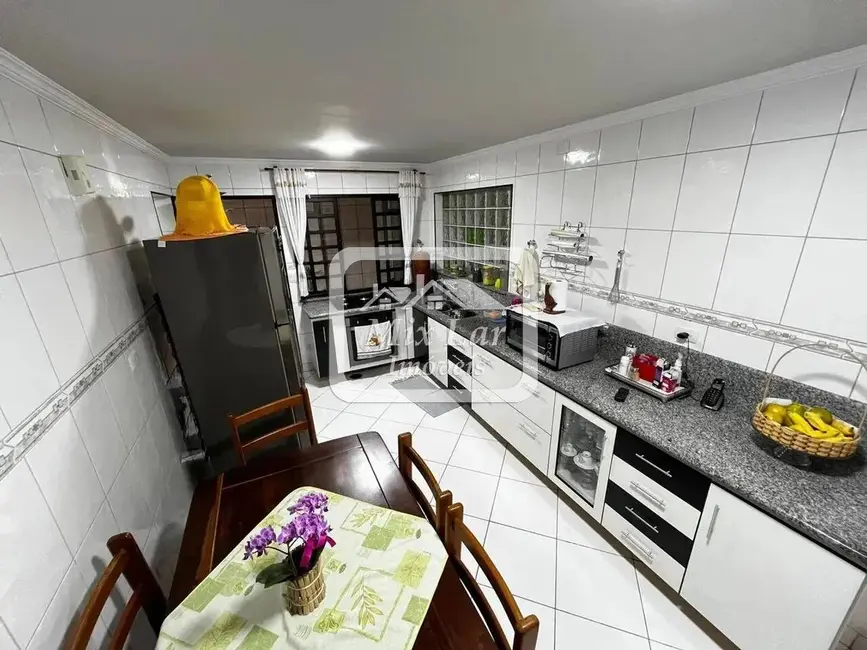 Foto 8 de Sobrado com 5 quartos à venda, 248m2 em Vila Yolanda, Osasco - SP