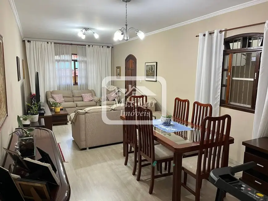 Foto 1 de Sobrado com 3 quartos à venda, 200m2 em Jardim das Flores, Osasco - SP