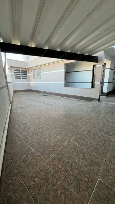 Foto 5 de Sobrado com 5 quartos à venda, 237m2 em Vila Yolanda, Osasco - SP