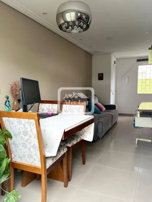 Foto 3 de Casa de Condomínio com 2 quartos à venda, 65m2 em Quitaúna, Osasco - SP