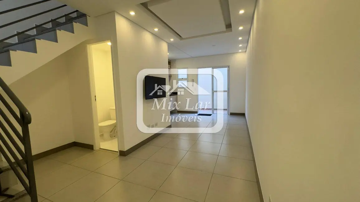 Foto 2 de Sobrado com 2 quartos à venda, 60m2 em Jaguaribe, Osasco - SP