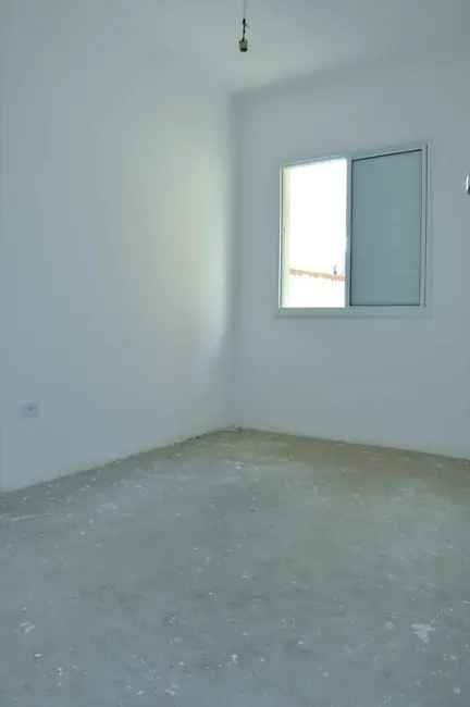 Sobrado com 2 quartos à venda, 55m2 em Veloso, Osasco - SP - imagem 7 Foto 7 de Sobrado com 2 quartos à venda, 55m2 em Veloso, Osasco - SP