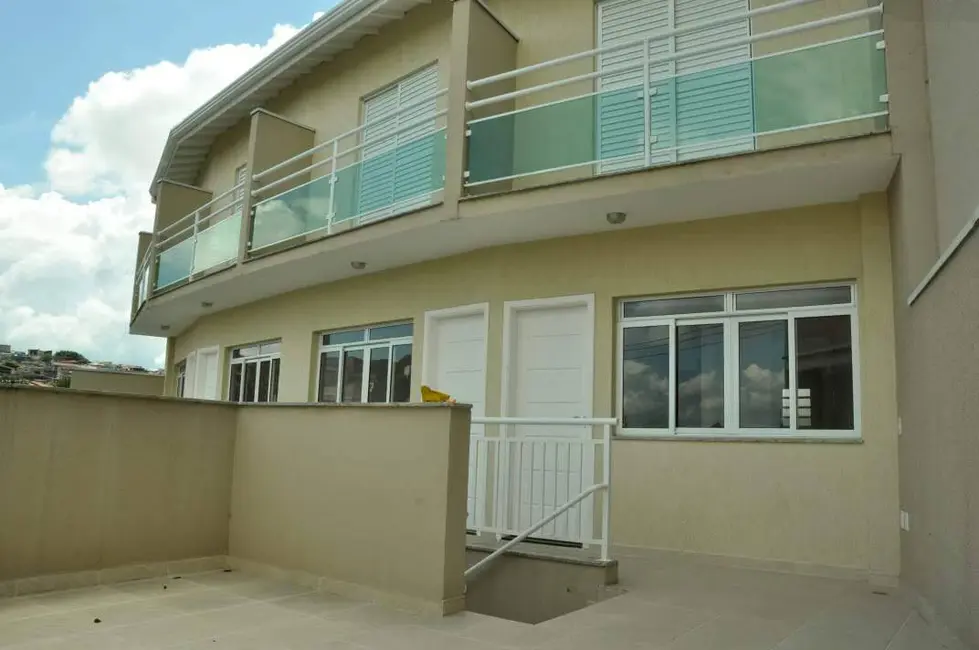 Sobrado com 2 quartos à venda, 55m2 em Veloso, Osasco - SP - imagem 1 Foto 1 de Sobrado com 2 quartos à venda, 55m2 em Veloso, Osasco - SP