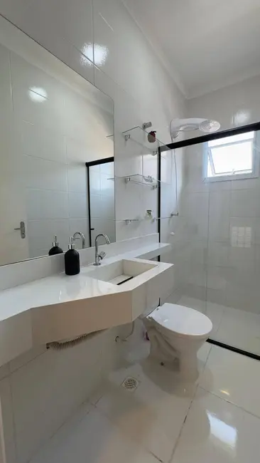 Foto 3 de Sobrado com 2 quartos à venda, 60m2 em Jaguaribe, Osasco - SP