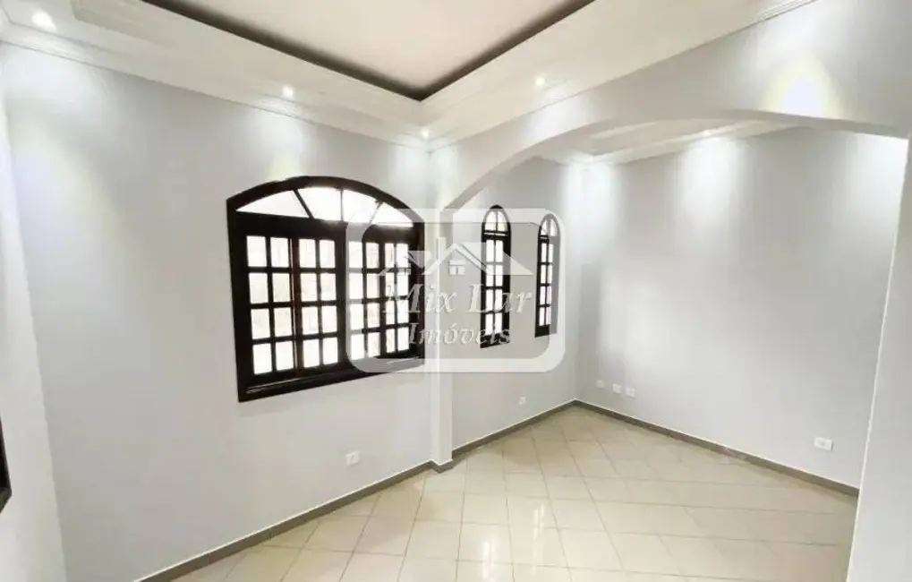 Sobrado com 3 quartos à venda, 150m2 em Osasco - SP - imagem 7 Foto 7 de Sobrado com 3 quartos à venda, 150m2 em Osasco - SP