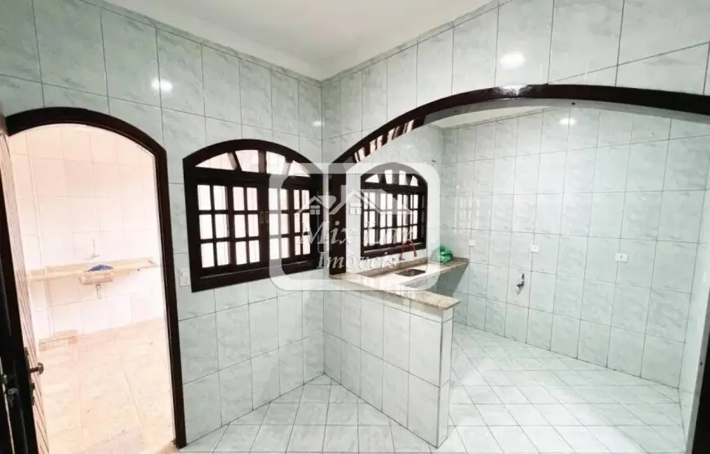 Sobrado com 3 quartos à venda, 150m2 em Osasco - SP - imagem 3 Foto 3 de Sobrado com 3 quartos à venda, 150m2 em Osasco - SP