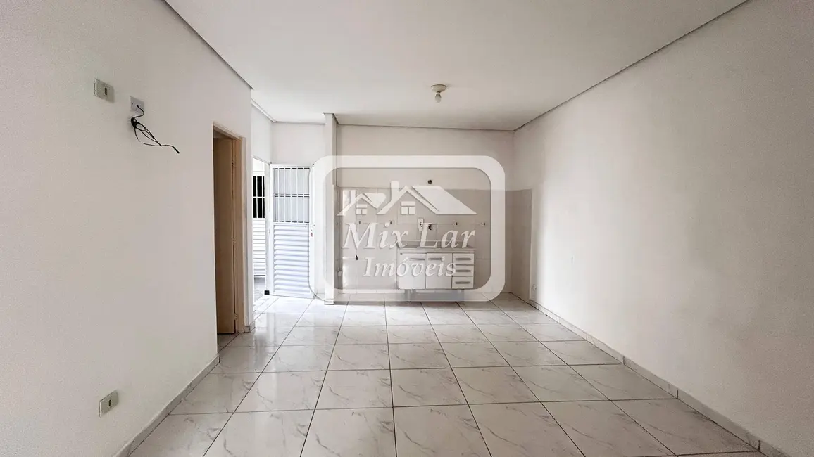 Casa com 2 quartos para alugar, 70m2 em Jardim das Flores, Osasco - SP - imagem 2 Foto 2 de Casa com 2 quartos para alugar, 70m2 em Jardim das Flores, Osasco - SP