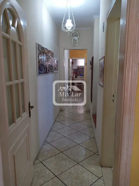 Sobrado com 3 quartos à venda, 200m2 em Vila Osasco, Osasco - SP - imagem 4 Foto 4 de Sobrado com 3 quartos à venda, 200m2 em Vila Osasco, Osasco - SP