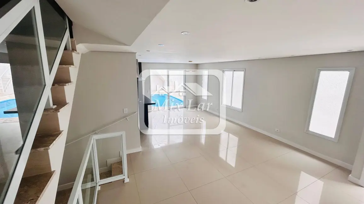 Foto 3 de Sobrado com 3 quartos à venda, 230m2 em Bela Vista, Osasco - SP