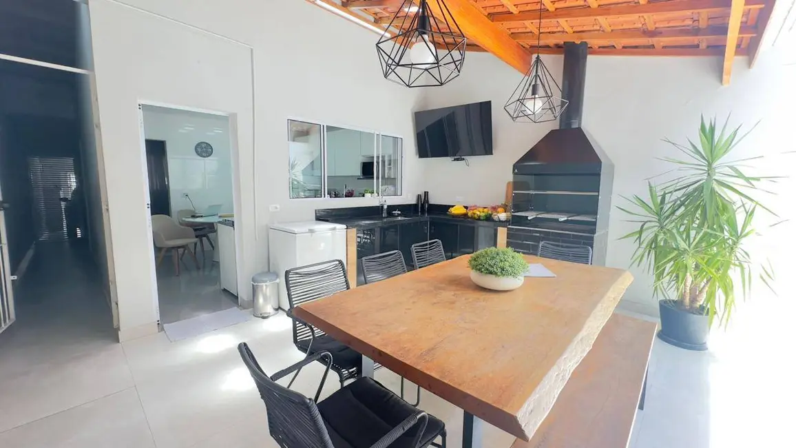 Sobrado com 2 quartos à venda, 125m2 em Cipava, Osasco - SP - imagem 2 Foto 2 de Sobrado com 2 quartos à venda, 125m2 em Cipava, Osasco - SP