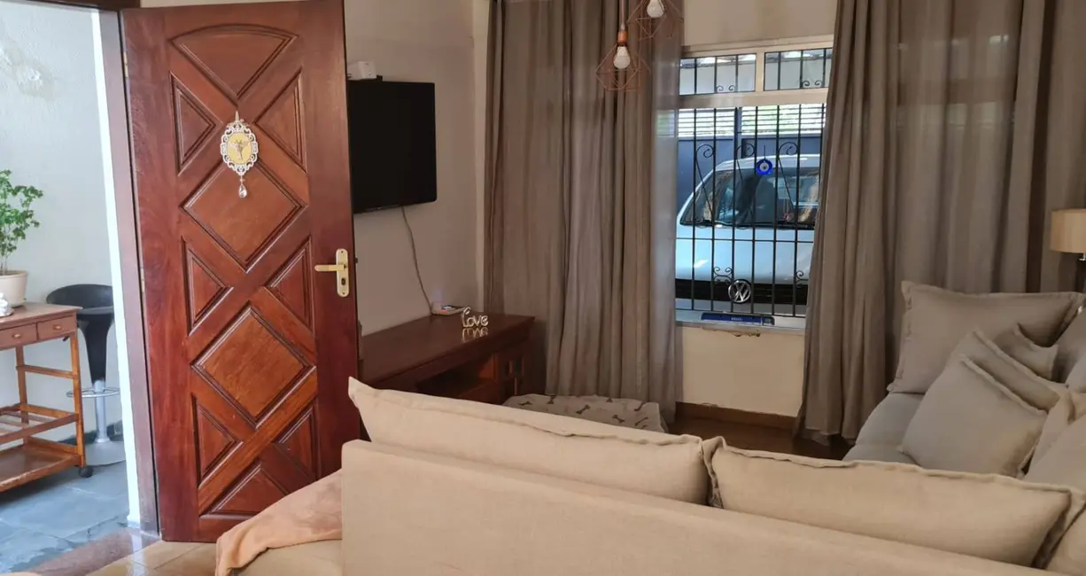 Sobrado com 3 quartos à venda, 162m2 em Vila Campesina, Osasco - SP - imagem 4 Foto 4 de Sobrado com 3 quartos à venda, 162m2 em Vila Campesina, Osasco - SP