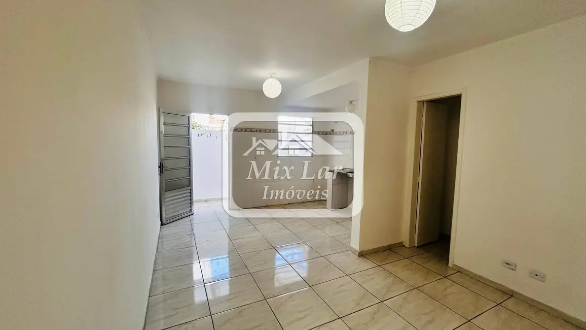 Foto 2 de Casa de Condomínio com 2 quartos para alugar, 65m2 em Cipava, Osasco - SP