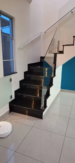 Foto 9 de Sobrado com 3 quartos à venda, 184m2 em Bela Vista, Osasco - SP