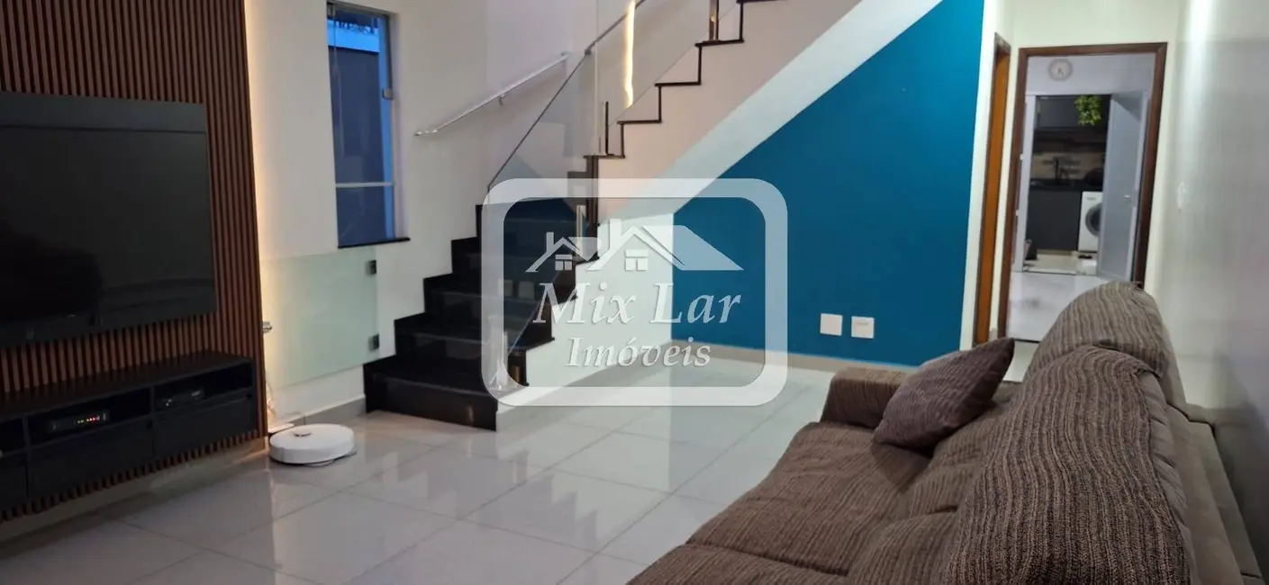 Sobrado com 3 quartos à venda, 184m2 em Bela Vista, Osasco - SP - imagem 8 Foto 8 de Sobrado com 3 quartos à venda, 184m2 em Bela Vista, Osasco - SP