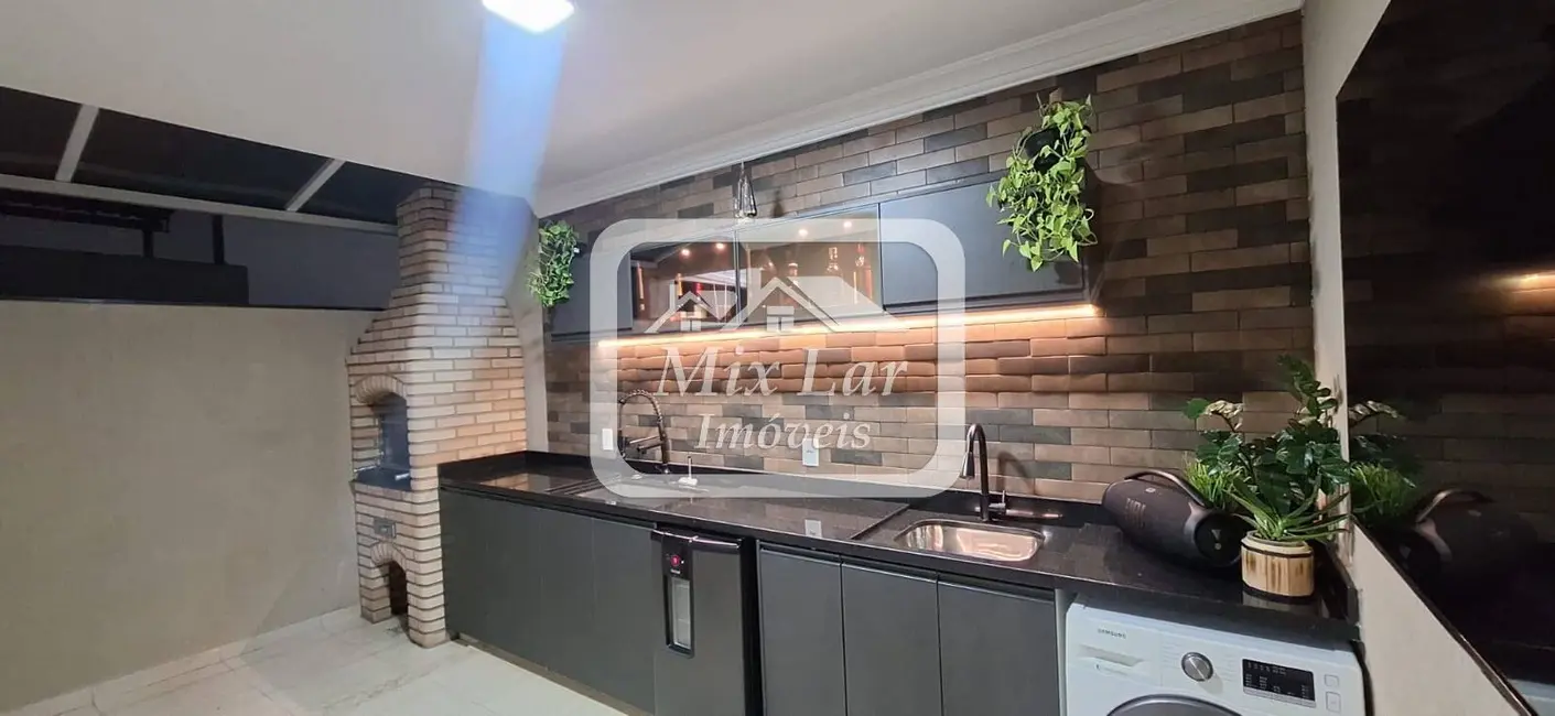 Sobrado com 3 quartos à venda, 184m2 em Bela Vista, Osasco - SP - imagem 1 Foto 1 de Sobrado com 3 quartos à venda, 184m2 em Bela Vista, Osasco - SP