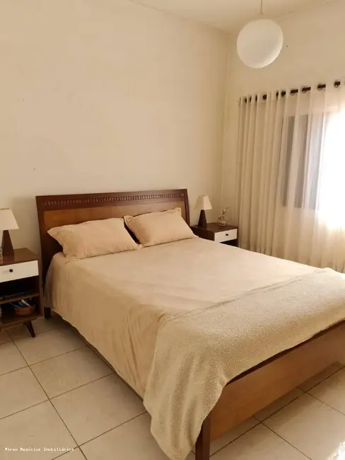 Foto 3 de Casa com 6 quartos à venda, 250m2 em km 18, Osasco - SP