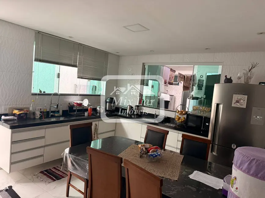 Foto 1 de Casa com 3 quartos à venda, 103m2 em Pestana, Osasco - SP