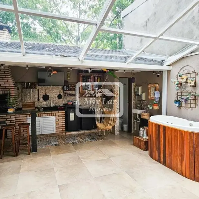 Foto 5 de Sobrado com 4 quartos à venda, 232m2 em Umuarama, Osasco - SP