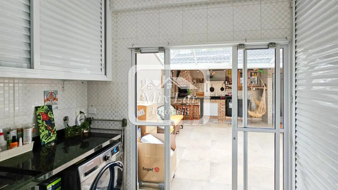 Foto 2 de Sobrado com 4 quartos à venda, 232m2 em Umuarama, Osasco - SP