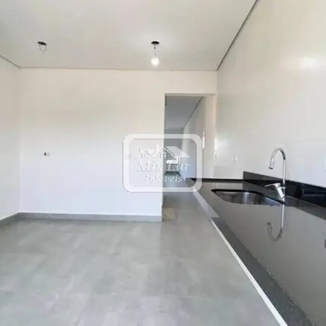 Sobrado com 3 quartos à venda, 220m2 em Bela Vista, Osasco - SP - imagem 5 Foto 5 de Sobrado com 3 quartos à venda, 220m2 em Bela Vista, Osasco - SP