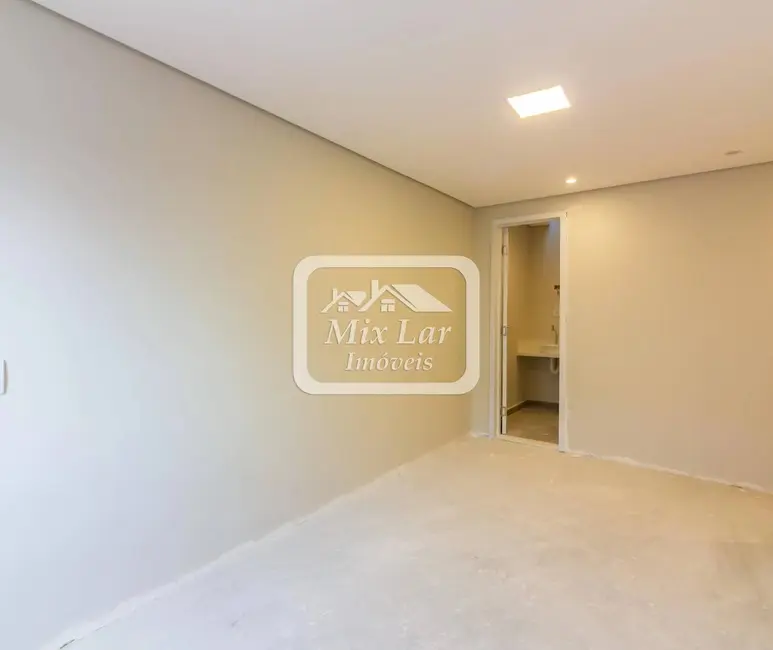 Foto 6 de Sobrado com 5 quartos à venda, 235m2 em Bela Vista, Osasco - SP