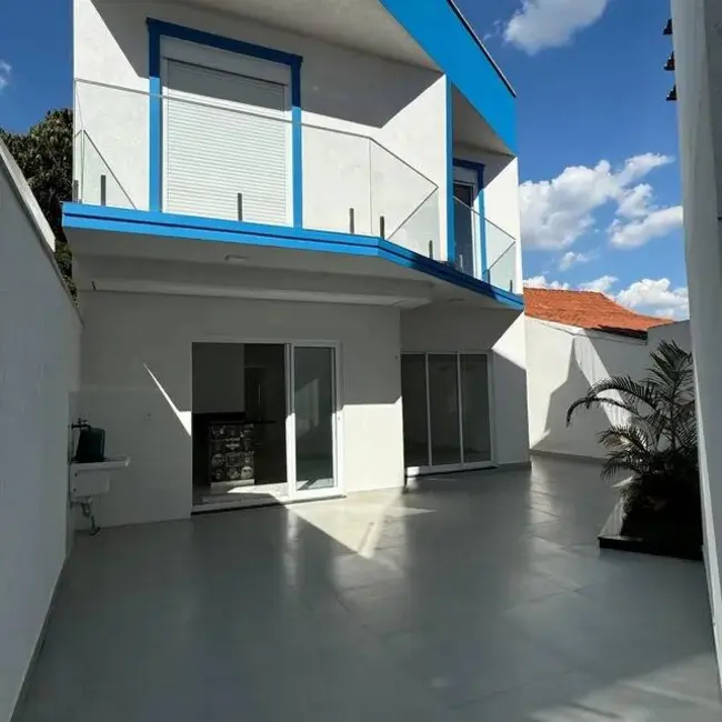 Foto 3 de Sobrado com 3 quartos à venda, 145m2 em Bela Vista, Osasco - SP