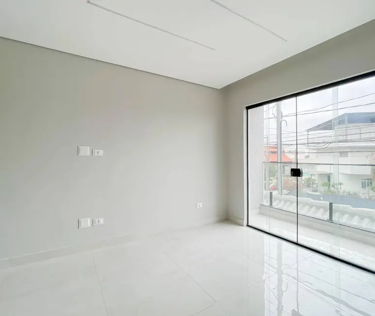Foto 2 de Sobrado com 2 quartos à venda, 130m2 em Bela Vista, Osasco - SP