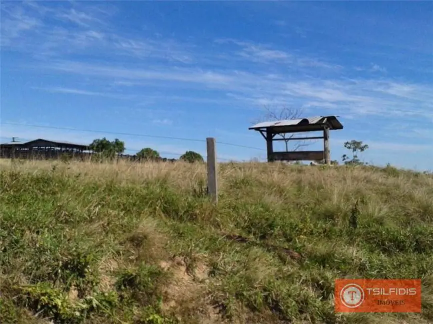 Foto 9 de Fazenda / Haras com 6 quartos à venda, 16777215m2 em Juina - MT