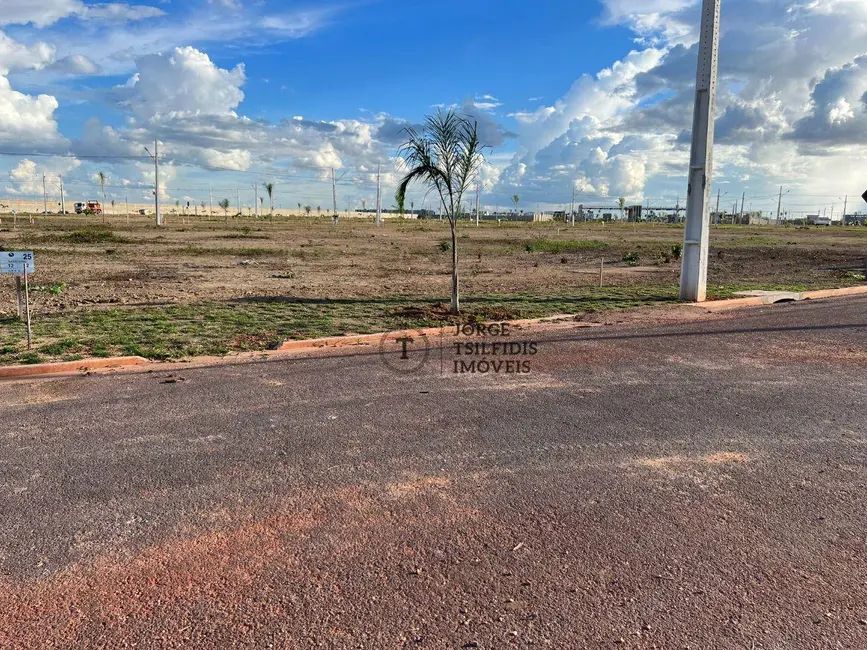 Foto 2 de Terreno / Lote à venda, 340m2 em Sinop - MT