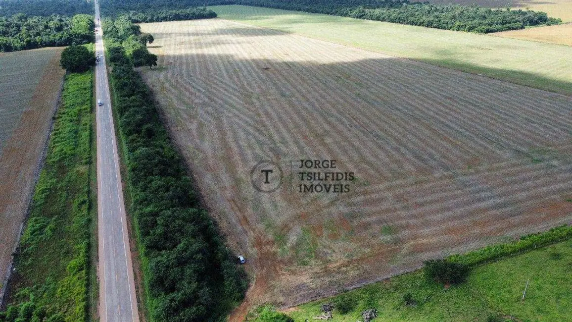 Chácara com 1 quarto à venda, 40000m2 em Loteamento Alto da Glória, Sinop - MT - imagem 4 Foto 4 de Chácara com 1 quarto à venda, 40000m2 em Loteamento Alto da Glória, Sinop - MT