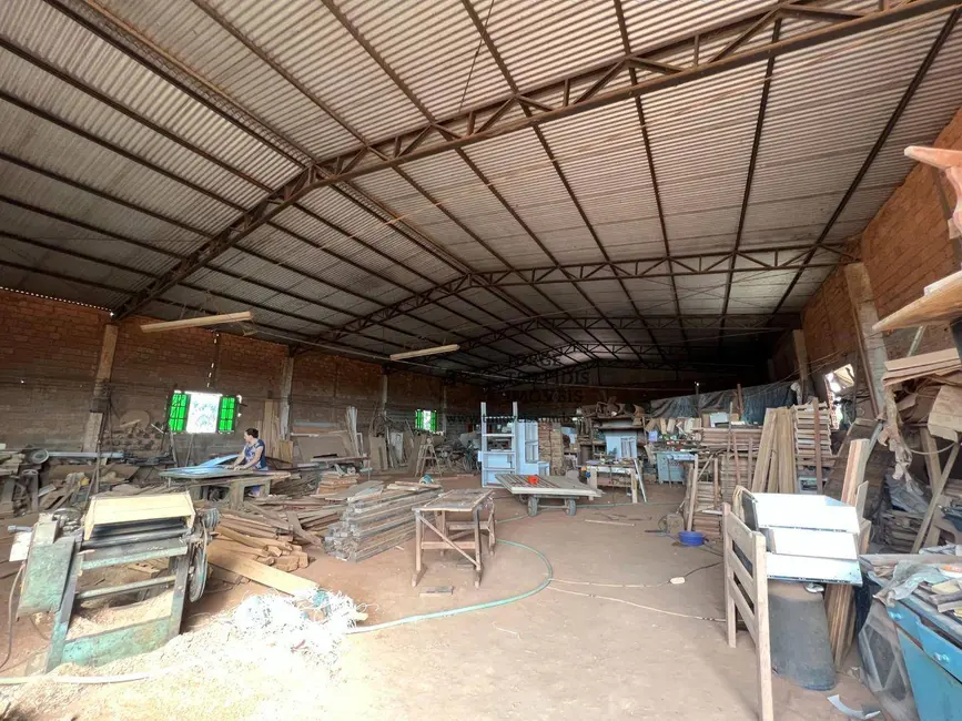 Armazém / Galpão à venda, 1745m2 em Loteamento Umuarama II, Sinop - MT - imagem 8 Foto 8 de Armazém / Galpão à venda, 1745m2 em Loteamento Umuarama II, Sinop - MT