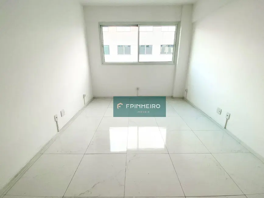 Sala Comercial à venda e para alugar, 20m2 em Rio De Janeiro - RJ - imagem 4 Foto 4 de Sala Comercial à venda e para alugar, 20m2 em Rio De Janeiro - RJ