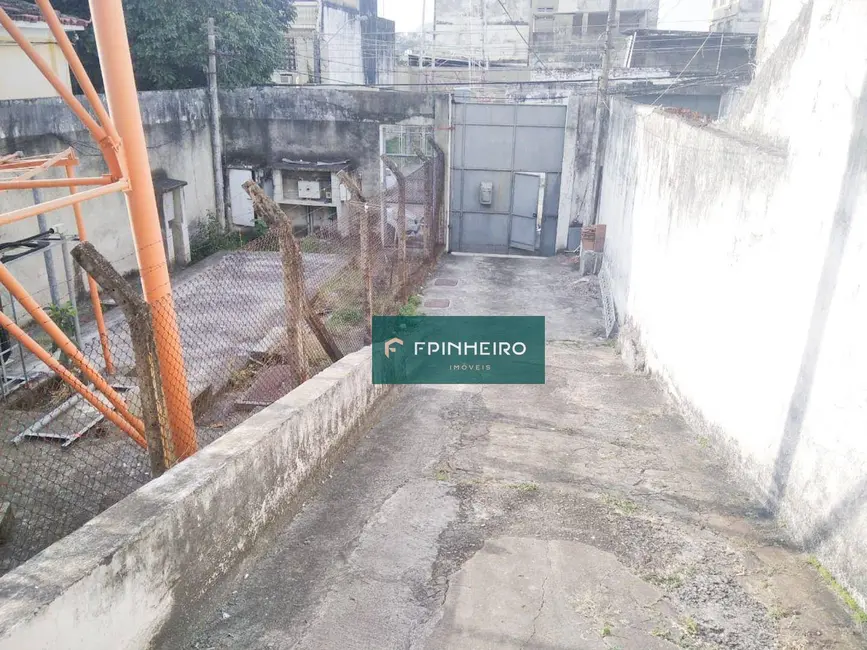 Armazém / Galpão para alugar, 442m2 em Encantado, Rio De Janeiro - RJ - imagem 5 Foto 5 de Armazém / Galpão para alugar, 442m2 em Encantado, Rio De Janeiro - RJ
