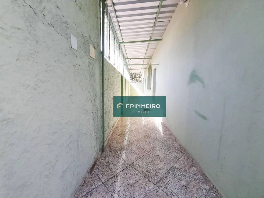 Foto 3 de Casa de Condomínio com 1 quarto para alugar, 60m2 em Bento Ribeiro, Rio De Janeiro - RJ