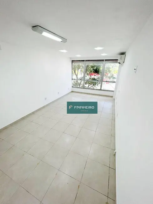 Sala Comercial para alugar, 20m2 em Curicica, Rio De Janeiro - RJ - imagem 8 Foto 8 de Sala Comercial para alugar, 20m2 em Curicica, Rio De Janeiro - RJ
