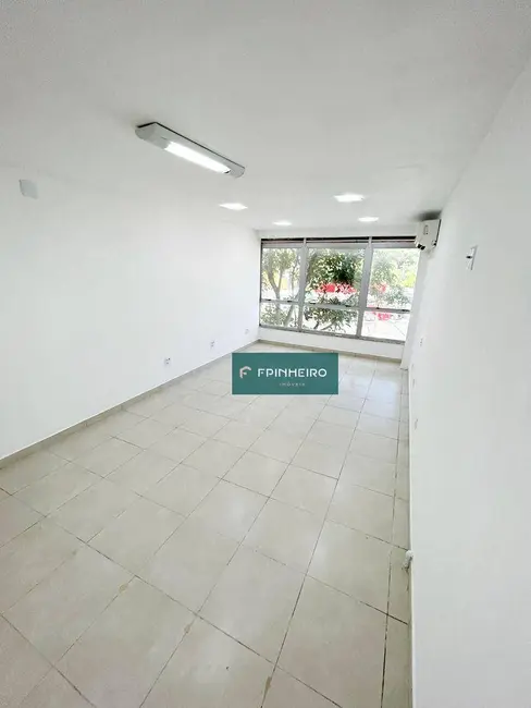 Sala Comercial para alugar, 20m2 em Curicica, Rio De Janeiro - RJ - imagem 9 Foto 9 de Sala Comercial para alugar, 20m2 em Curicica, Rio De Janeiro - RJ
