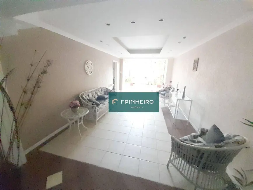 Apartamento com 3 quartos para alugar, 112m2 em Méier, Rio De Janeiro - RJ - imagem 2 Foto 2 de Apartamento com 3 quartos para alugar, 112m2 em Méier, Rio De Janeiro - RJ