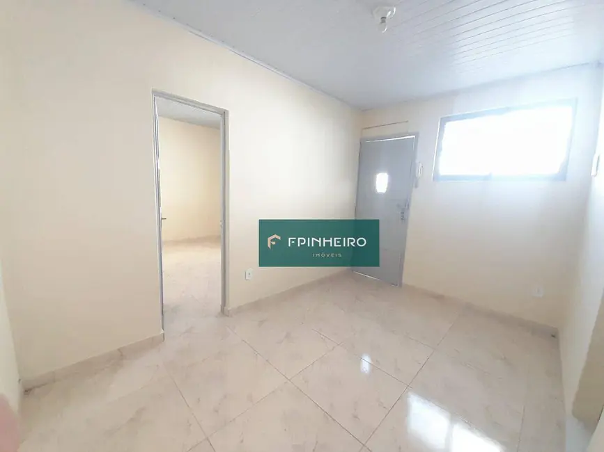 Foto 2 de Casa com 1 quarto para alugar, 30m2 em Engenho de Dentro, Rio De Janeiro - RJ