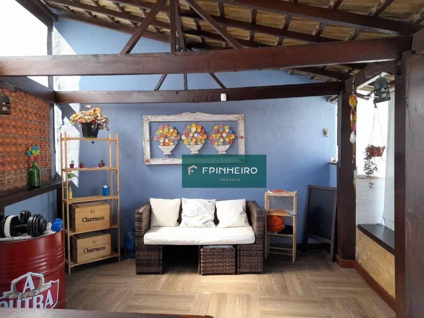 Foto 1 de Casa com 3 quartos à venda, 230m2 em Encantado, Rio De Janeiro - RJ