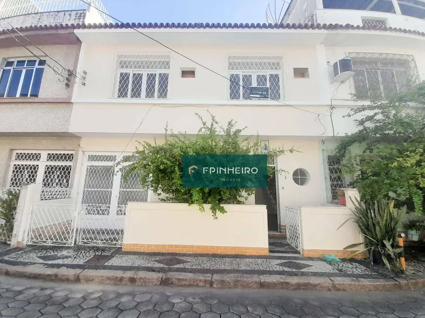 Foto 1 de Casa com 3 quartos à venda, 105m2 em Cachambi, Rio De Janeiro - RJ