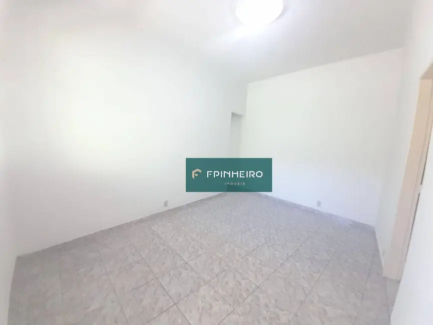 Foto 4 de Casa com 2 quartos para alugar, 55m2 em Maria da Graça, Rio De Janeiro - RJ