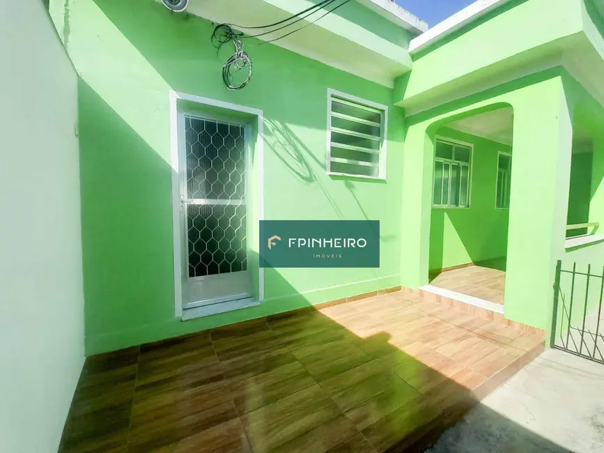 Foto 1 de Casa com 2 quartos para alugar, 55m2 em Maria da Graça, Rio De Janeiro - RJ